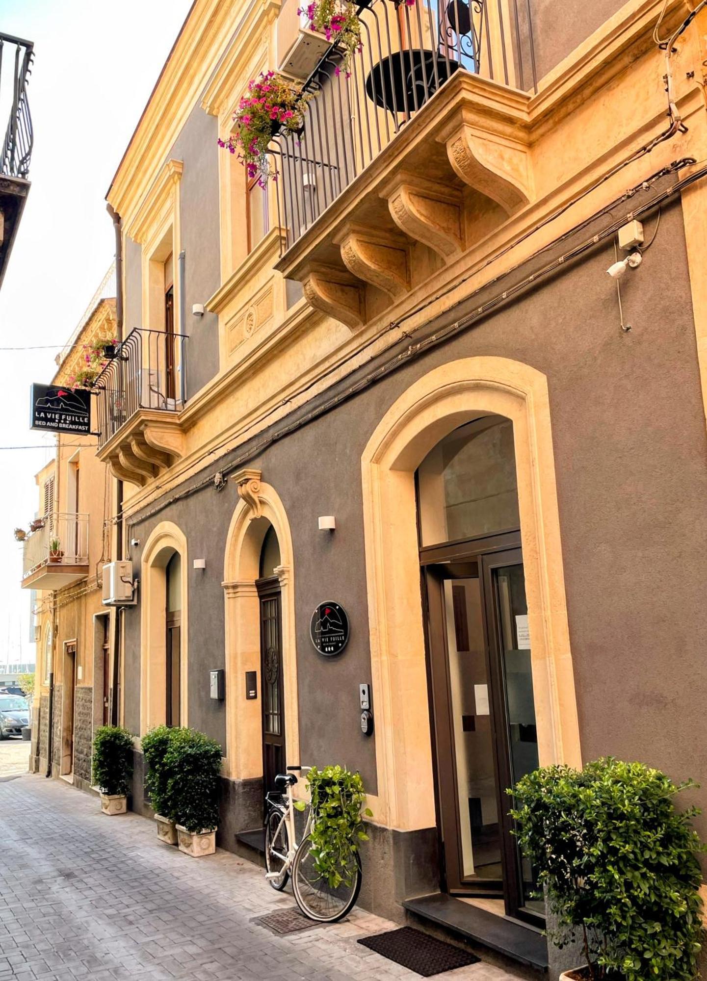La Vie Fuille Bed And Breakfast Riposto Exterior photo